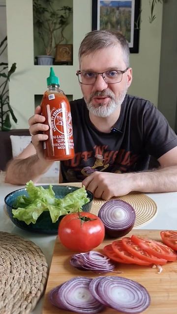 Муж 10 лет есть именно этот соус и льёт его от души во все блюда