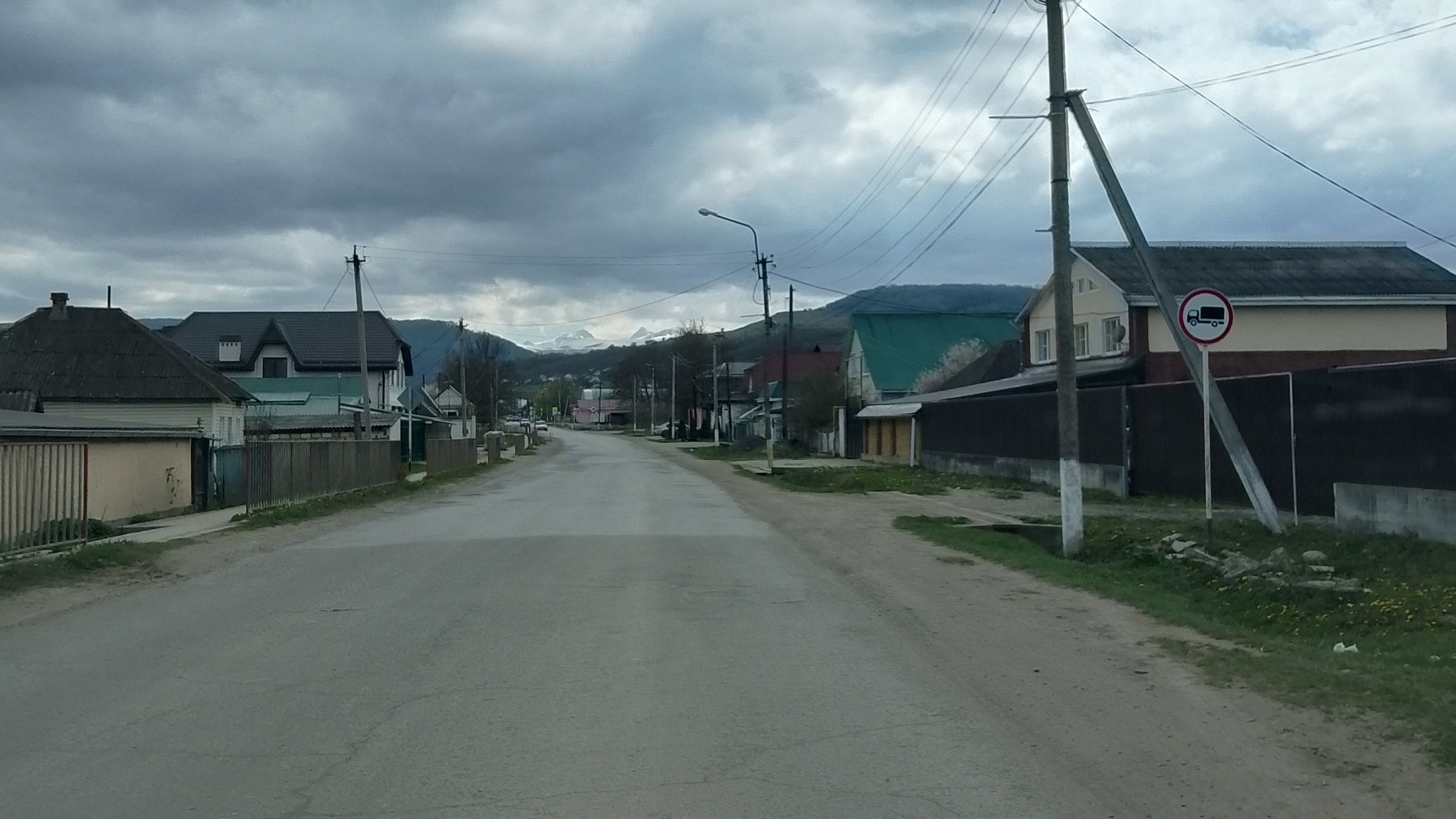 |Купил дом в станице|жизнь на хуторе| СОЛНЦЕ В ГОРАХ| дорога Апшеронск-Зеленчукская|стройка|собака|