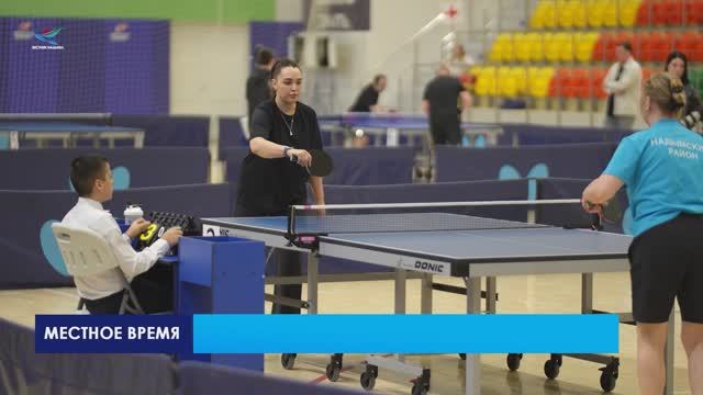 Первый турнир по настольному теннису на кубок главы Надымского района «Одной левой»