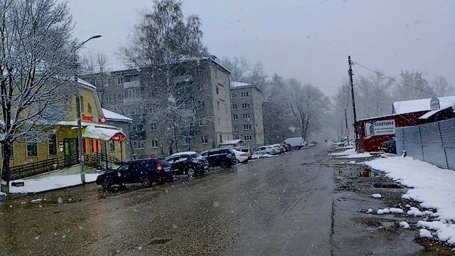 Апрельский снегопад