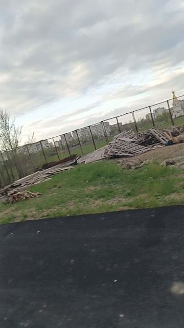 У нас Волгодонске не убирают мусор