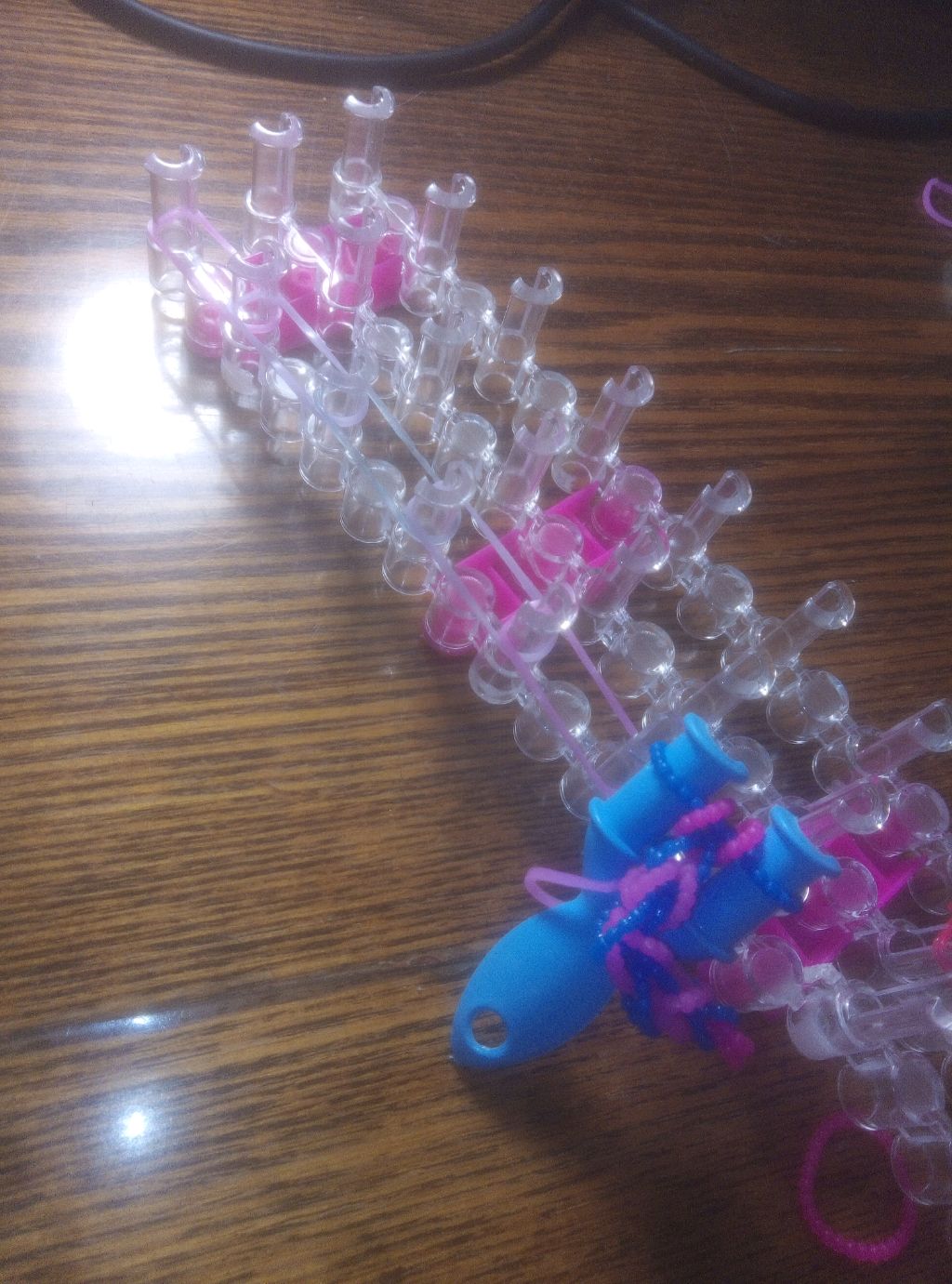 Уроки плетение на станке и на руках