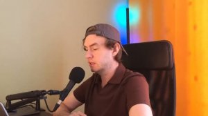 Муж поздравил меня смской: « С 8 Марта, бывшая! Не возвращайся. Мы замки сменили!»