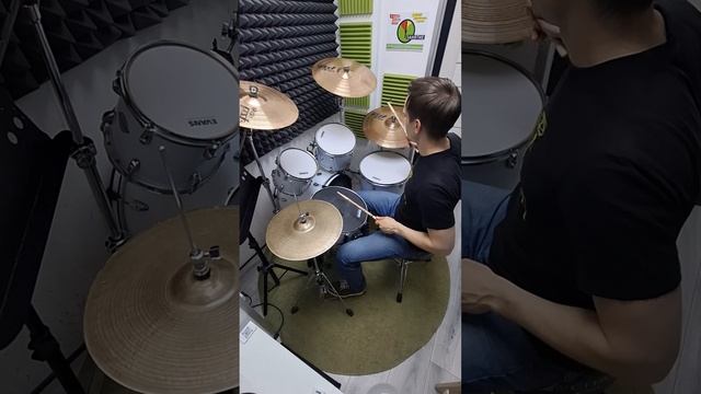 John Murphy - In The House - In A Heartbeat (Drum Cover).mp4