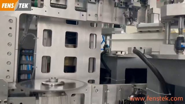 Станок для очистки углов с ЧПУ для винилового профиля американского типа ACC120A-A