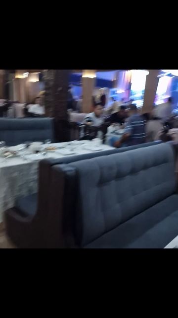 Прилетели в Душанбе, и сразу на банкет, танцуют ли девушки в хиджабе в Таджикистане? Смотрите сами