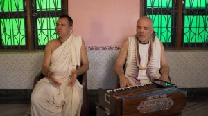 Чайтанья Махапрабху и Бхактисиддханта Сарасвати. Мадхавананда прабху. Школа Бхакти, 2025