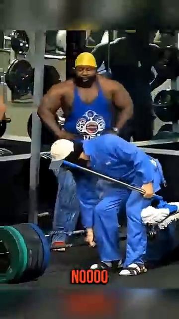 Анатолий шокирует качков. Ты шокируешь друзей доходом ↓