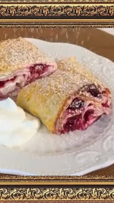 Вишнёвый штрудель из лаваша