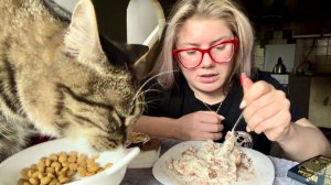 МУКБАНГ ПРОБУЮ ПЭПЭШНЫЕ СЛАДОСТИ И БАЗАРЮ ВСЯКОЕ