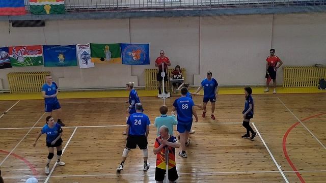 Мэджик (Кемерово)     -            Локис (Кемерово)                  0  -   2