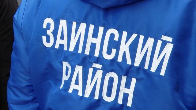 В Заинске собрали очередную партию гуманитарного груза для бойцов СВО - гумгруз