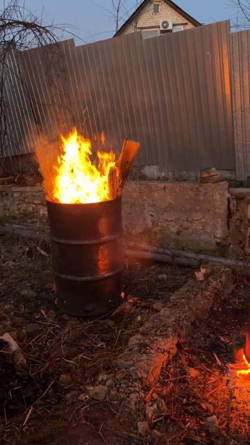 Сжигаю мусор. Это огонь 🔥