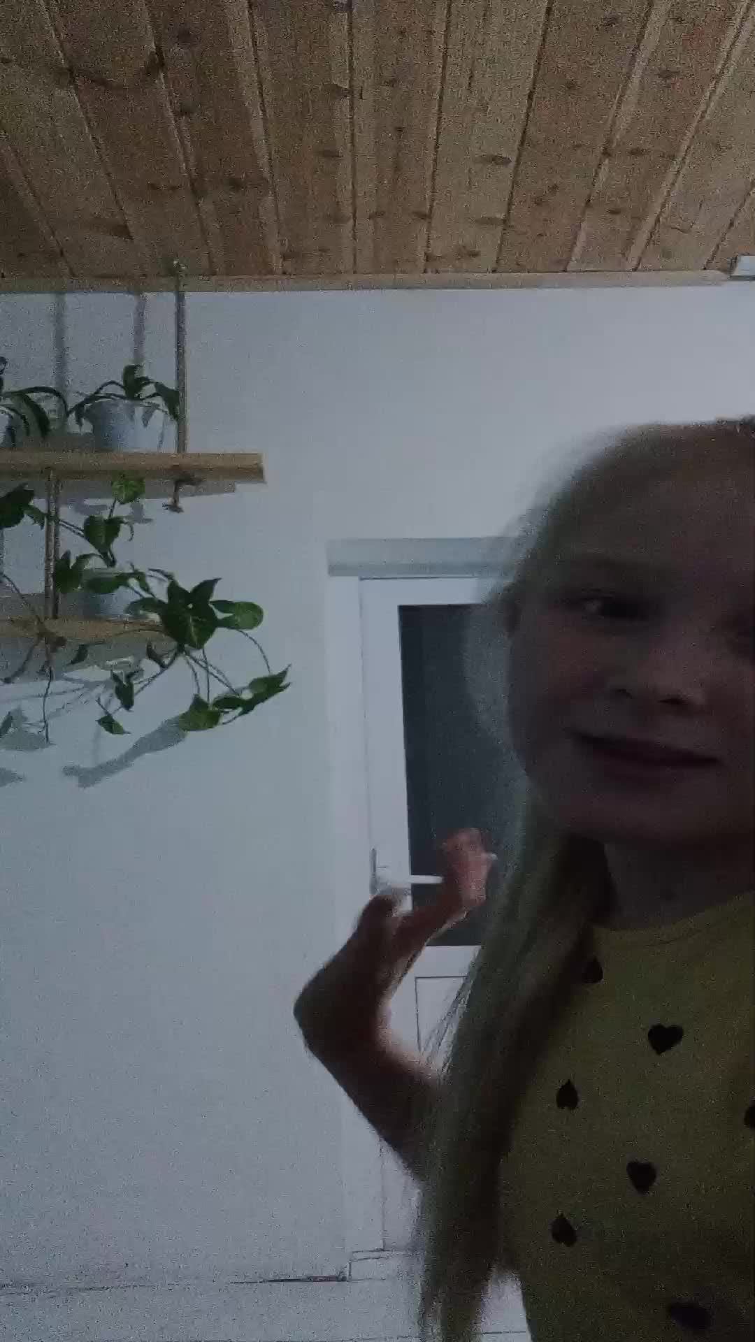 пробую конфеты 🍭🍡🍬