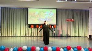 Студенты первого курса - Встанем