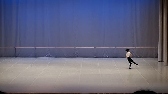 МГАХ. Госэкзамен по классическому танцу. Юноши. Педагог И. Рыжаков 20.04.26 (9)