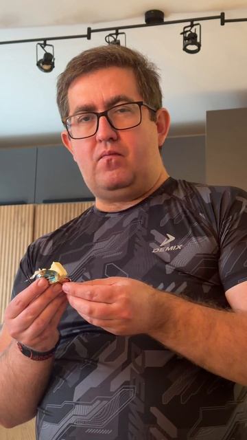 Сладкий сыр с манго и чиа. Не понравился только мне 🙈