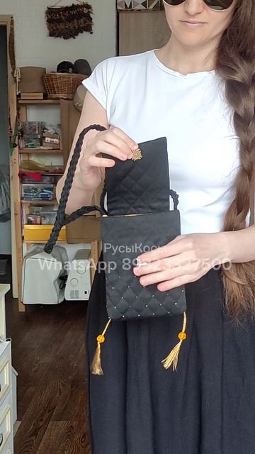 Как носить одежду с русскими мотивами.