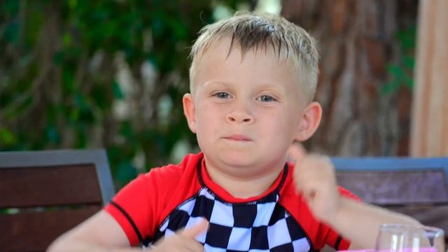 Весёлые игры в парке, путешествия и другие приключения