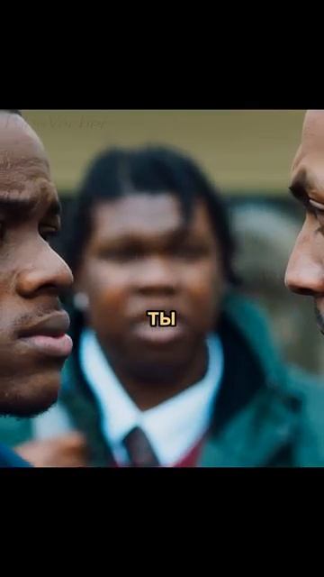 Не дал обидеть подруг #фильм #сериал #shorts