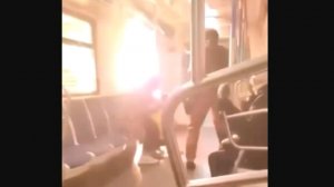 АВАРИЯ В МОСКОВСКОМ МЕТРО. ЯРКАЯ ВСПЫШКА. МОМЕНТ АВАРИИ.