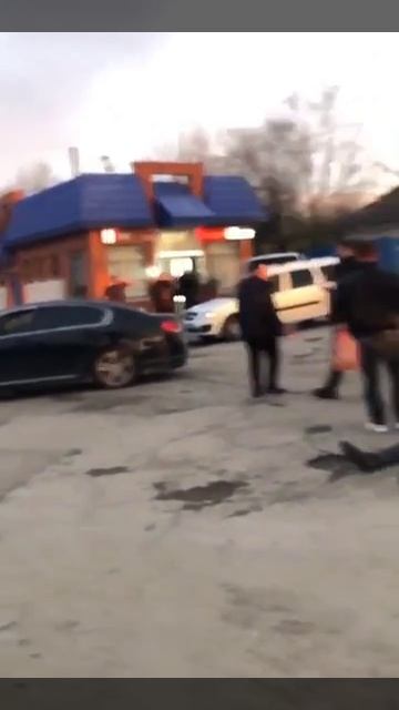 Банда цыган избила ветерана СВО