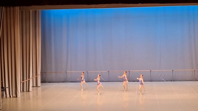 МГАХ. Госэкзамен по классическом танцу. Педагог Л.Ермакова. (4)