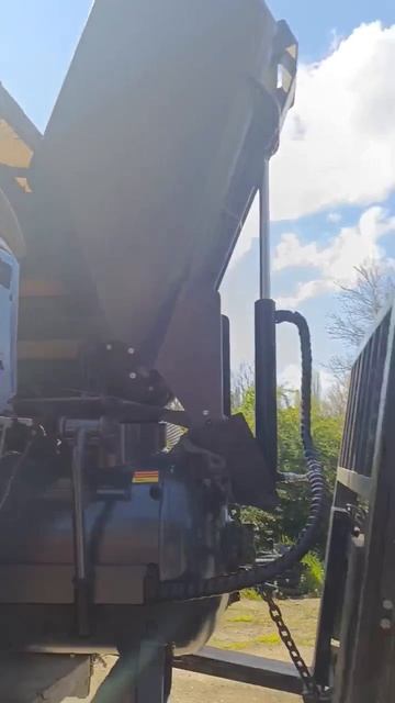 Погрузка пневмонагнетателя PMix53 от завода ПневмоТех-Юг.