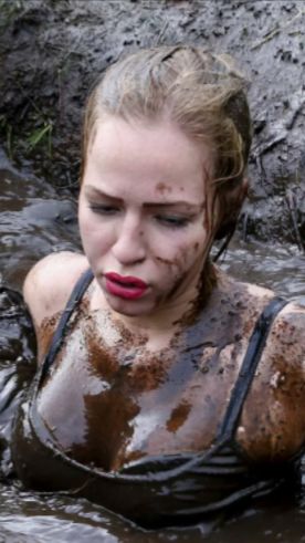 Аудио рассказ: Девушка увязла в болоте… И вдруг произошло невозможное