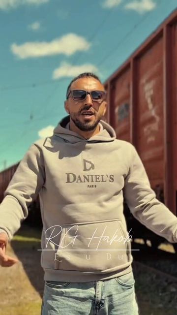 💔 Es U Du - RG Hakob