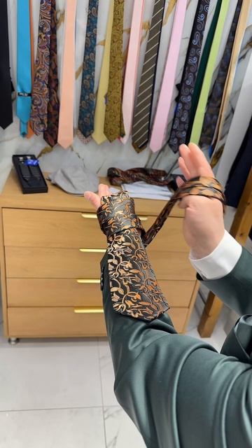 Как завязать галстук