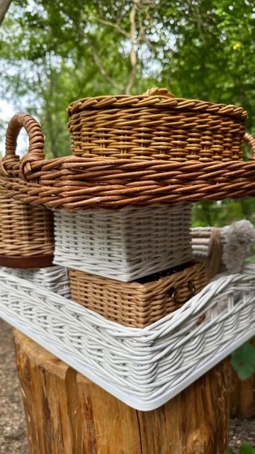 Плетеные изделия для интерьера из бумажной лозы