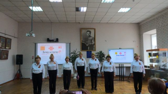 НАМ НУЖНА  ОДНА ПОБЕДА... ВЕЧЕР ВСТРЕЧИ. ПОЭТ-БЛОГЕР ДУЛМА БАЛЬЖИНИМАЕВА-СЕРГИЕНКО ЧИТАЕТ СТИХИ