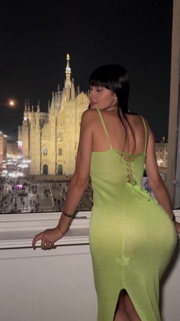 А из нашего окна...