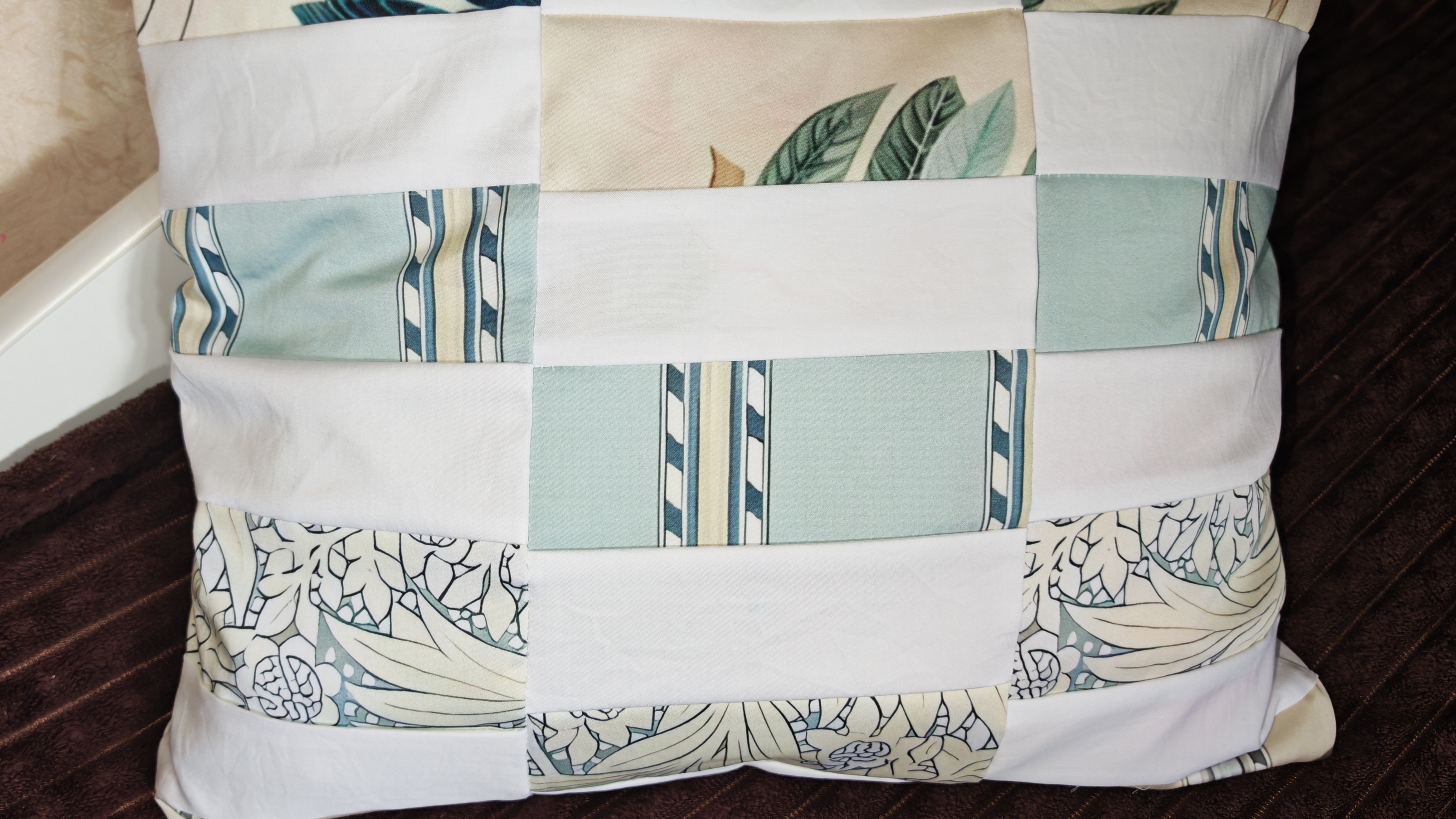 Декоративная наволочка 34*38 в технике пэчворк🪅