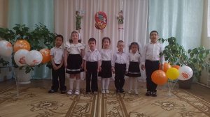 "День Победы празднуем мы все"  сл и музыка Елена Обухова