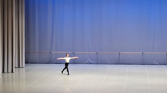 МГАХ. Госэкзамен по классическому танцу. Юноши. Педагог И. Рыжаков 20.04.26 (7)