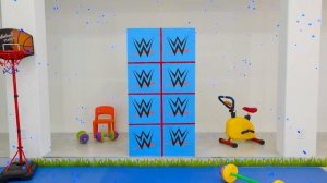 Влад и Крис хотят быть сильными, как суперзвезды WWE