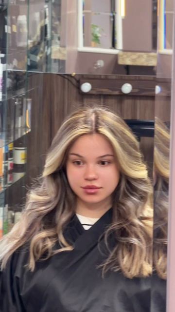 Окрашивание LUX COLOR в технике AirTouch (схема Ромб + лучики) и стрижка для вьющихся волос