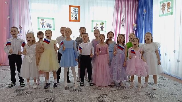 « Наша Россия» музыка З. Роот « Гимназия 9» СПДС « Клубничка» г. Тольятти.  7789320898722919355