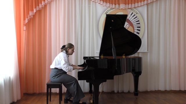 Кремлёва Марианна - К. Черни Этюд  соч.299 E- Dur