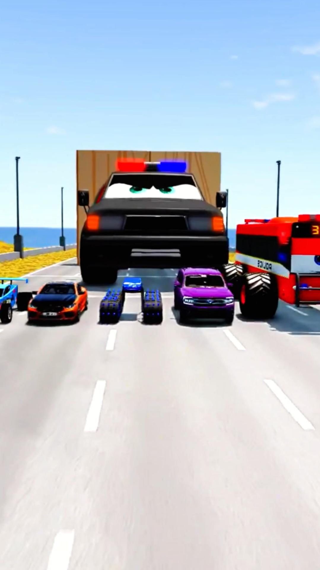 БОЛЬШАЯ И МАЛЕНЬКАЯ ПОЛИЦЕЙСКАЯ МАШИНА