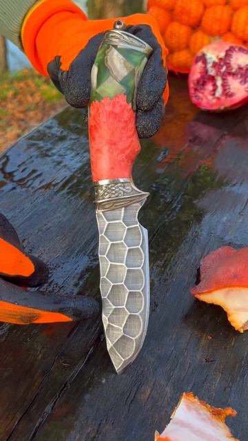 Крон с алмазкой — не про «красиво». Это про контроль и превосходство.