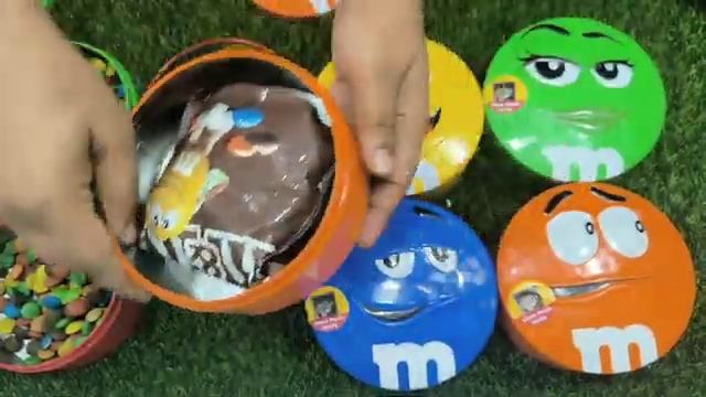 Asmr. Цветные конфеты. Видео для детей. Нэвкин тв.(44)