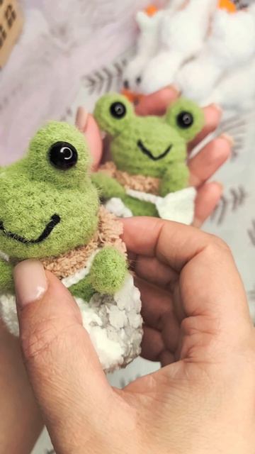 1 моток = 3 лягушки