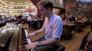I Played RUNNING THE SHOW on Piano in Public Amazing Digital Circus