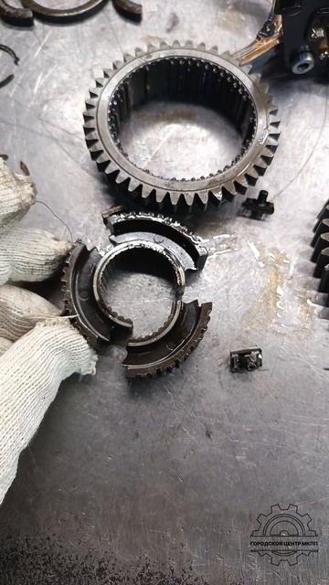 Почему шумит КПП | Lada Vesta разбор