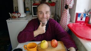 Завтрак с Рыжулей. Только пришёл. Плохой звук. Мукбанг. Обжор. Еда на камеру. Диета. Шизофрения.