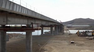 Состоялась стыковка пролетов первого автомобильного моста между Россией и КНДР.