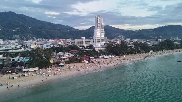 🌴✨ Пхукет — настоящий тропический рай, где каждый найдет что-то для себя!